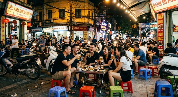 hanoi-old-quarter-bia-hoi-street